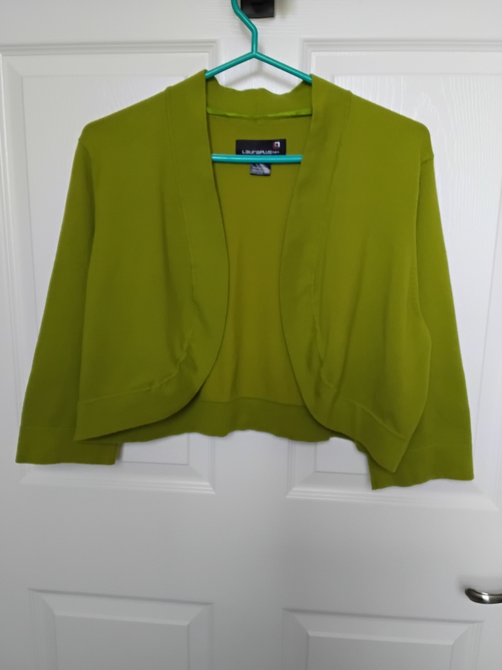 Laura Plus 14+ Open Front Cropped Shrug Cardigan SIZE 20W